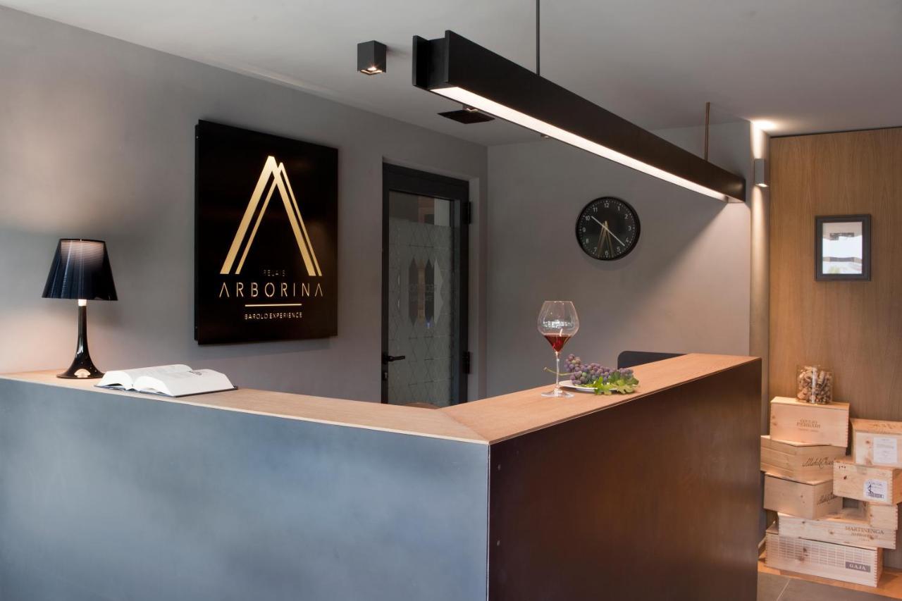 Отель Arborina Relais Ла Морра Экстерьер фото